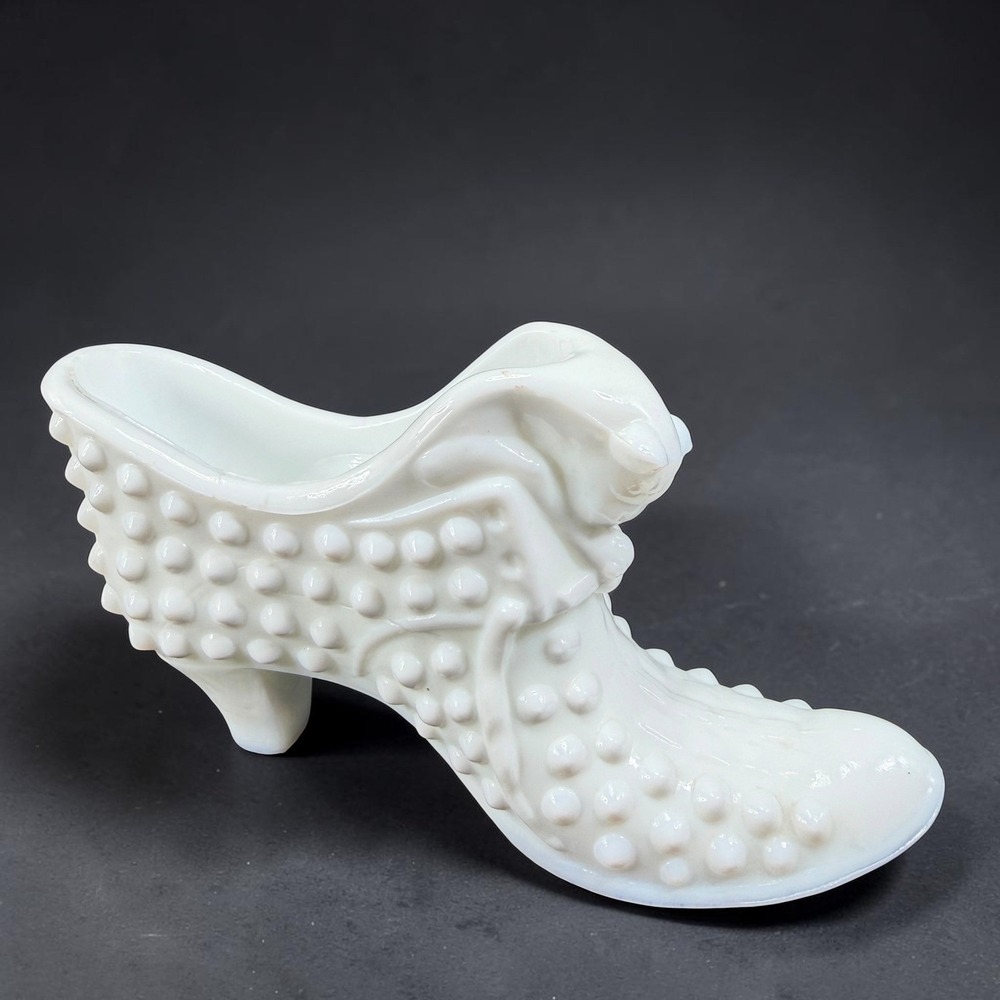 Fenton Milk Glass Hobnail Slipper Cat Head Victorian Shoe Figurine White 6 inch